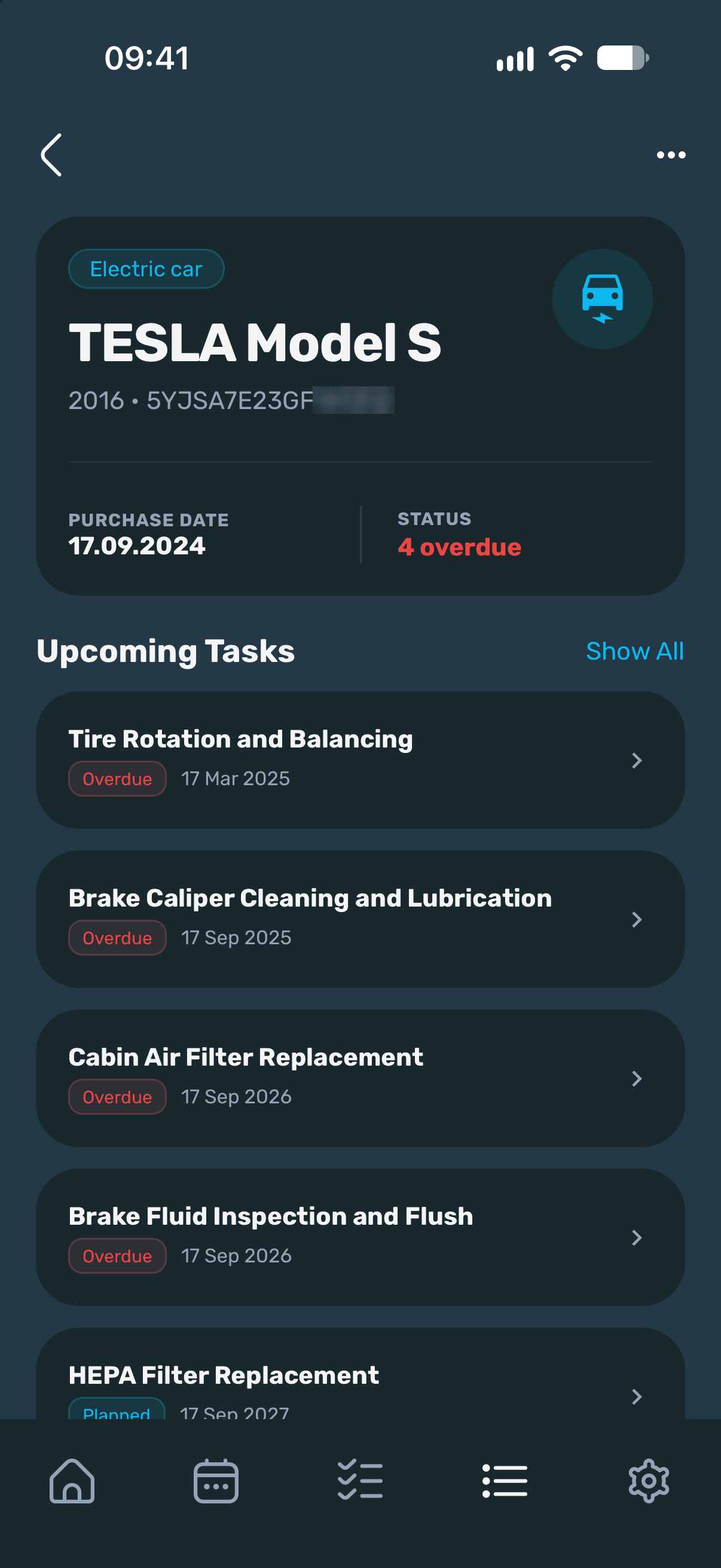 Maintencify app Device Details screen, dark theme